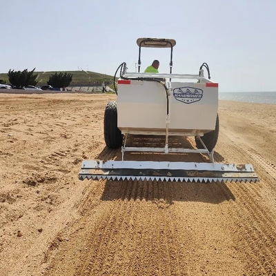 Máy làm sạch bãi biển được lái bởi máy kéo với hiệu quả làm việc 20000-30000m'/h