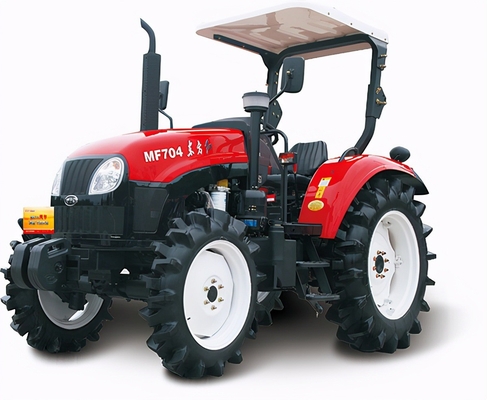 Máy kéo nông nghiệp nhỏ gọn đa năng 4wd với 540/720 r/min Điện năng xuất Tốc độ trục